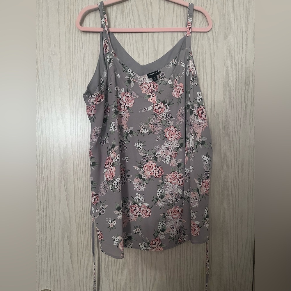 torrid Gray Floral Spaghetti-Strap Camisole with Pink Roses
